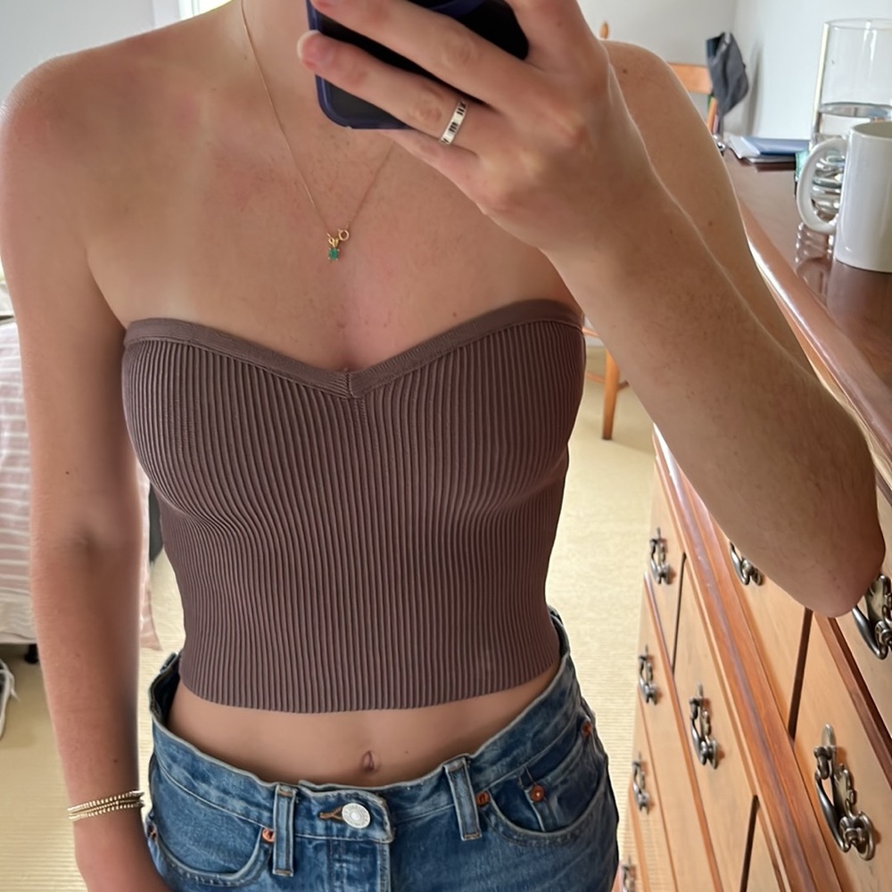 Aritzia Strapless top - Size S